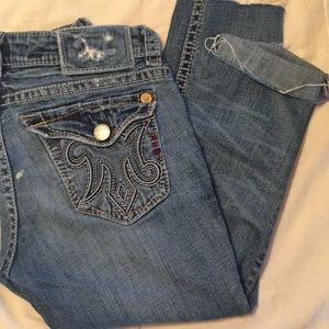 Cut above ankles cigarette jeans size 27